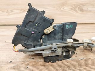 bontott MAZDA 323 Bal hátsó Ajtózár