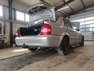 bontott MAZDA 323 Bal hátsó Fixüveg (Ajtóban)