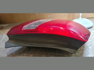 bontott MAZDA 323 Bal Hátsó Lámpa