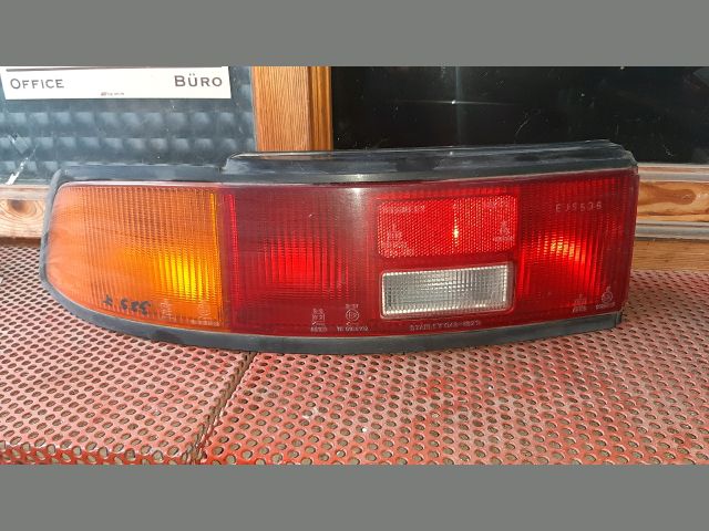 bontott MAZDA 323 Bal Hátsó Lámpa