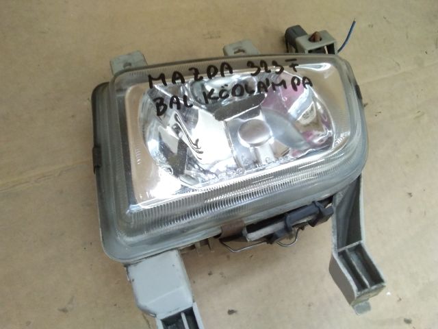 bontott MAZDA 323 Bal Ködfényszóró