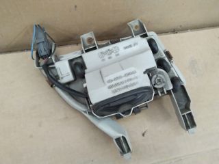 bontott MAZDA 323 Bal Ködfényszóró