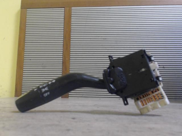 bontott MAZDA 323 Bal Kormánykapcsoló Irányjelző