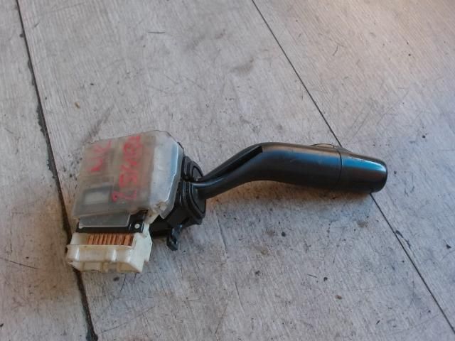 bontott MAZDA 323 Bal Kormánykapcsoló Irányjelző