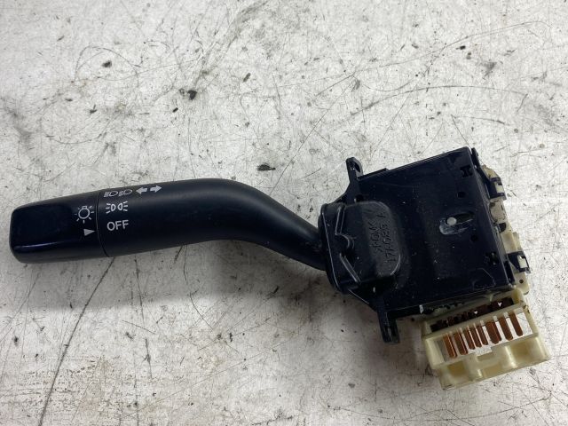 bontott MAZDA 323 Bal Kormánykapcsoló Irányjelző