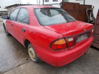 bontott MAZDA 323 Bal Külső Hátsó Lámpa