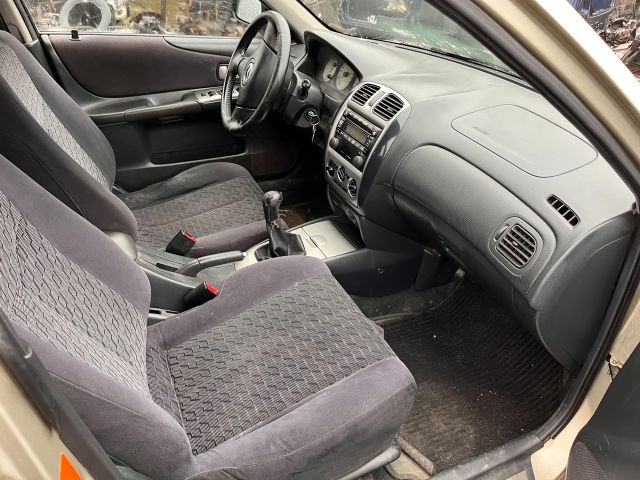 bontott MAZDA 323 Bal Napellenző