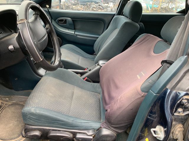 bontott MAZDA 323 Bal Napellenző