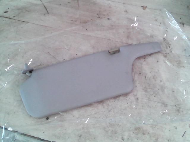 bontott MAZDA 323 Bal Napellenző