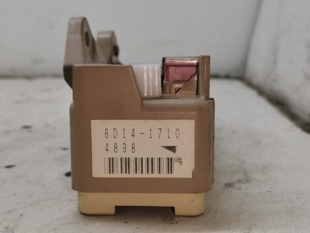 bontott MAZDA 323 Biztosítéktábla Utastér