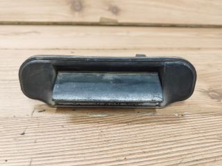 bontott MAZDA 323 Csomagtér Nyitó Kar / Gomb