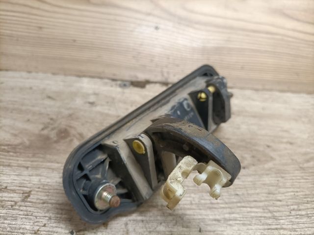 bontott MAZDA 323 Csomagtér Nyitó Kar / Gomb