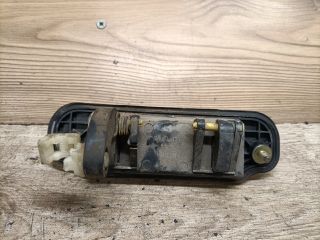 bontott MAZDA 323 Csomagtér Nyitó Kar / Gomb