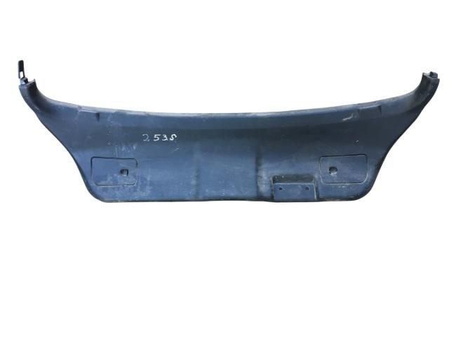 bontott MAZDA 323 Csomagtérajtó Burkolat (Részeivel)