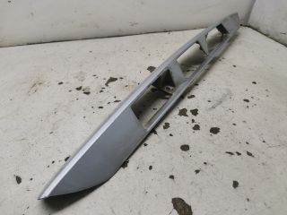 bontott MAZDA 323 Csomagtérajtó Díszléc