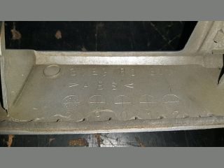 bontott MAZDA 323 Csomagtérajtó Díszléc