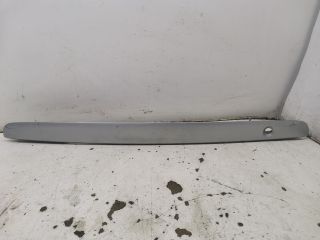 bontott MAZDA 323 Csomagtérajtó Díszléc