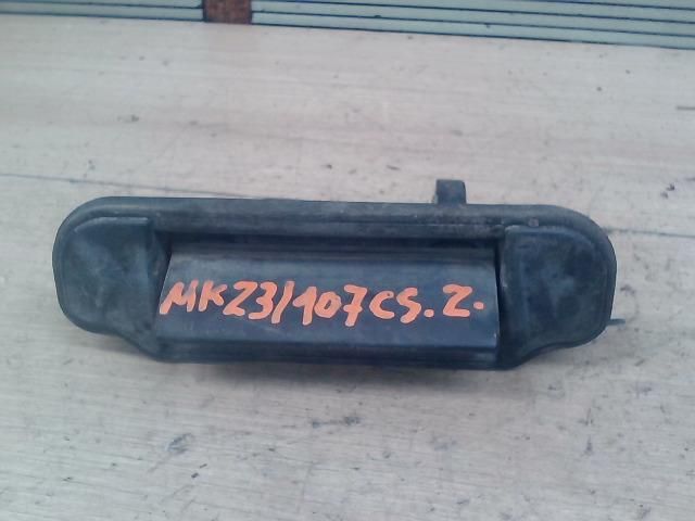 bontott MAZDA 323 Csomagtérajtó Kilincs