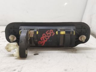 bontott MAZDA 323 Csomagtérajtó Kilincs