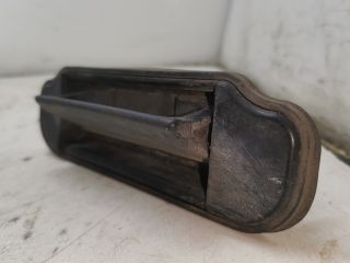 bontott MAZDA 323 Csomagtérajtó Kilincs