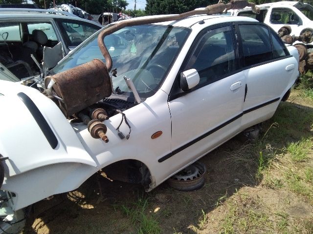 bontott MAZDA 323 Csomagtérajtó (Részeivel)