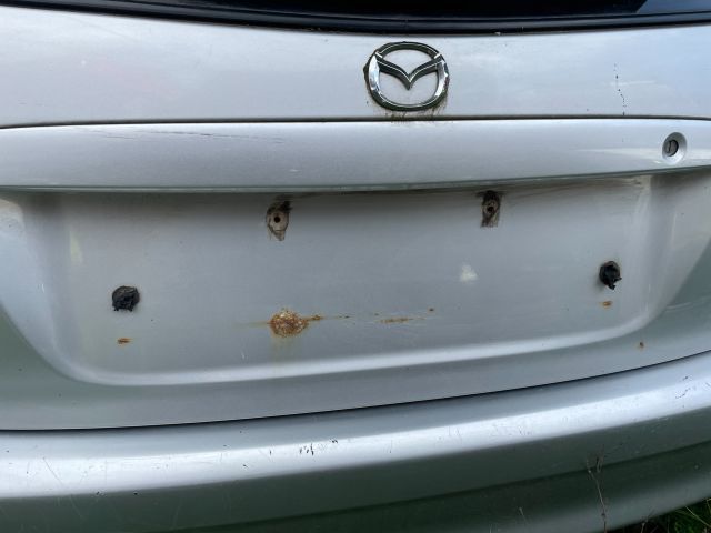 bontott MAZDA 323 Csomagtérajtó (Üres lemez)