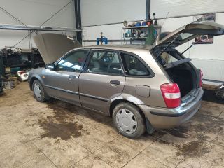 bontott MAZDA 323 Csomagtérajtó Zárszerkezet