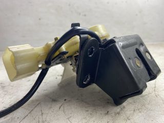 bontott MAZDA 323 Csomagtérajtó Zárszerkezet