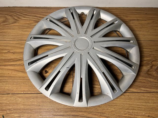 bontott MAZDA 323 Dísztárcsa (1 db)