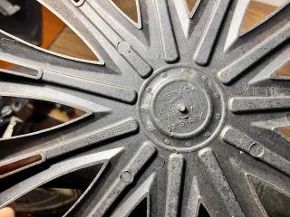 bontott MAZDA 323 Dísztárcsa (1 db)