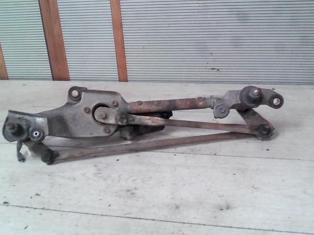 bontott MAZDA 323 Első Ablaktörlő Szerkezet Motorral