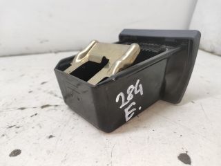 bontott MAZDA 323 Első Hamutartó