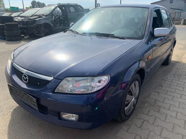 bontott MAZDA 323 Első Lökhárító (Részeivel)