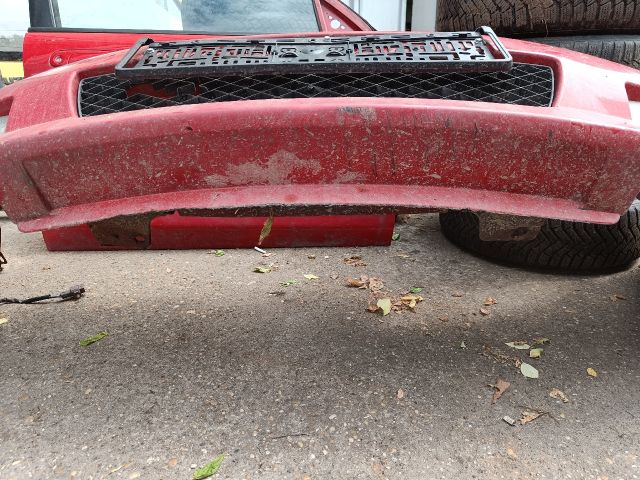 bontott MAZDA 323 Első Lökhárító (Részeivel)