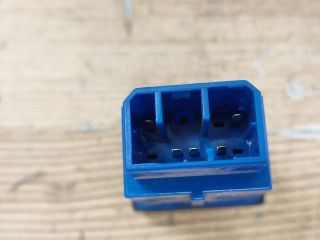 bontott MAZDA 323 Fényszórómagasság Állító Kapcsoló