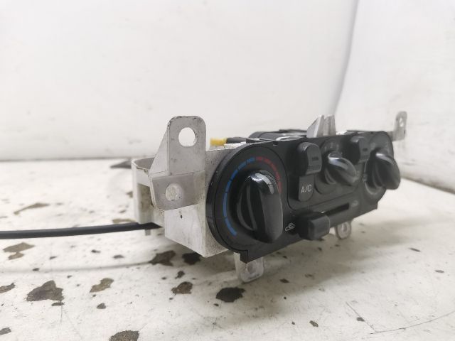 bontott MAZDA 323 Fűtéskapcsoló (manuális klímás)