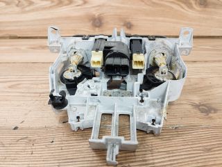 bontott MAZDA 323 Fűtéskapcsoló (manuális klímás)