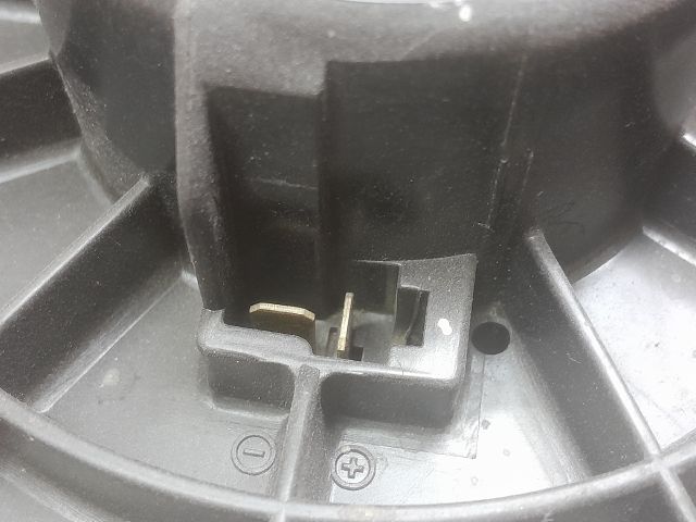 bontott MAZDA 323 Fűtőmotor (Klímás)