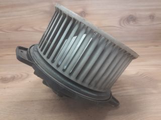 bontott MAZDA 323 Fűtőmotor (Klímás)