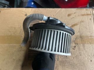 bontott MAZDA 323 Fűtőmotor (Klímás)