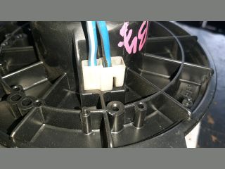 bontott MAZDA 323 Fűtőmotor (Nem klímás)