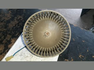 bontott MAZDA 323 Fűtőmotor (Nem klímás)