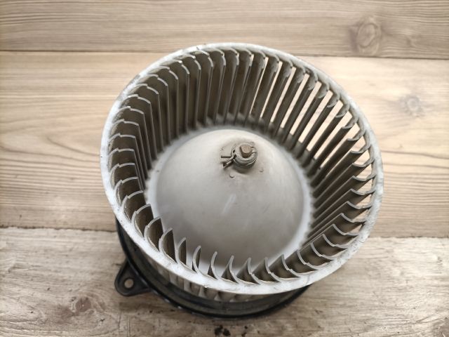 bontott MAZDA 323 Fűtőmotor (Nem klímás)