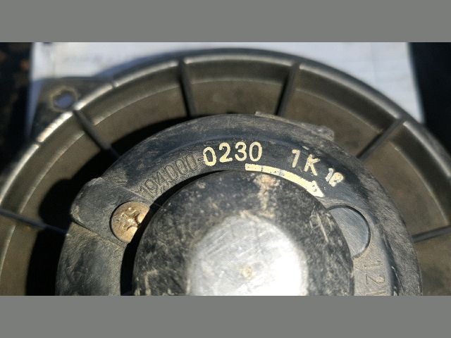 bontott MAZDA 323 Fűtőmotor (Nem klímás)