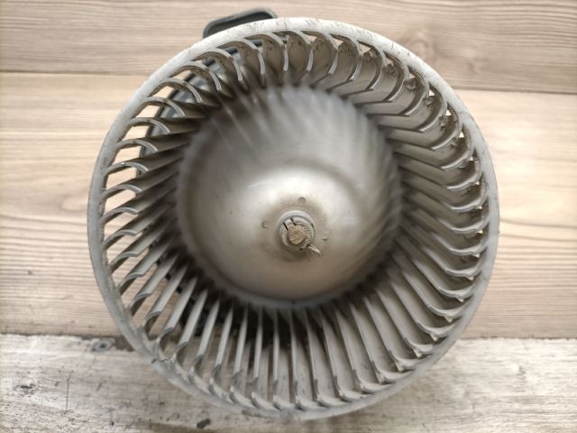 bontott MAZDA 323 Fűtőmotor (Nem klímás)