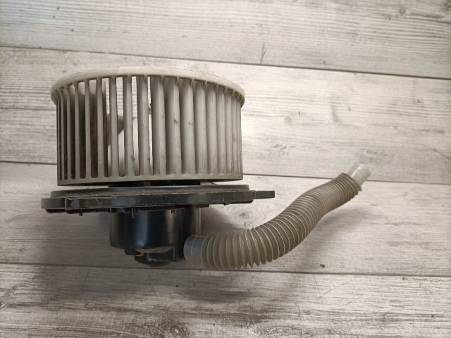 bontott MAZDA 323 Fűtőmotor (Nem klímás)