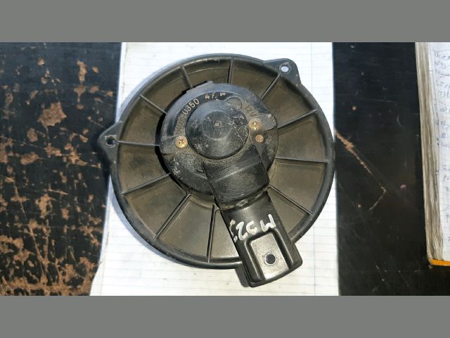 bontott MAZDA 323 Fűtőmotor (Nem klímás)