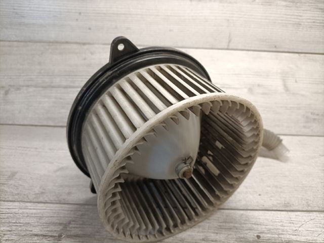 bontott MAZDA 323 Fűtőmotor (Nem klímás)