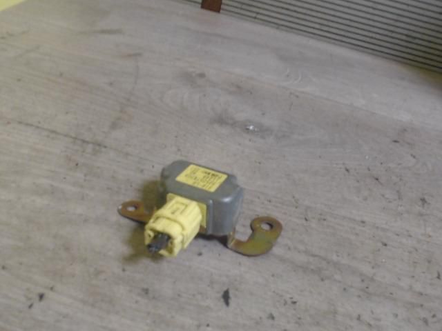 bontott MAZDA 323 Gyorsulás Jeladó