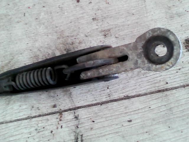 bontott MAZDA 323 Hátsó Ablaktörlő Kar